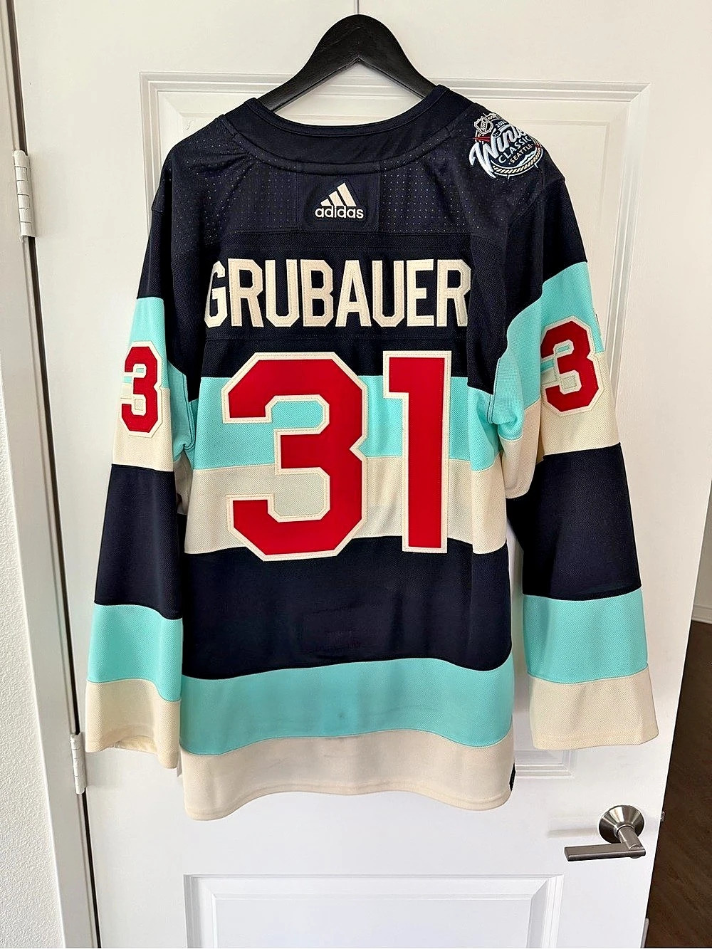adidas Grubauer #31 hockey jersey Hockey Jersey Black & Red Like New